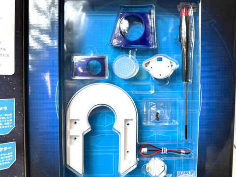 DeAgostini Star Wars R2-D2 Build Magazine Issue 1 w/ Model Parts