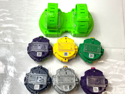 BANDAI Kamen Rider Zi-O DX Time Mazine + OOO Ride Watch + DX Ride Watch Holder