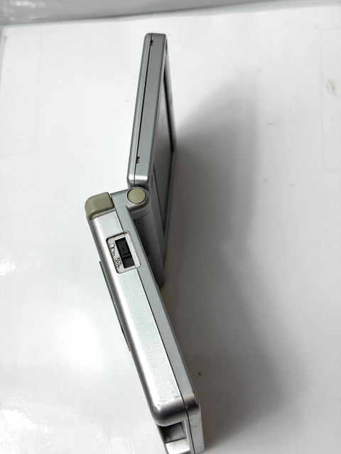 Nintendo Game Boy Advance SP Platinum Silver AGS-001 Console Junk For Parts