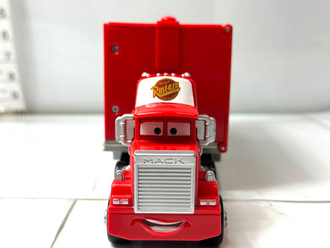 TAKARA TOMY Tomica Disney Pixar Cars Mack Maintenance Trailer Playset