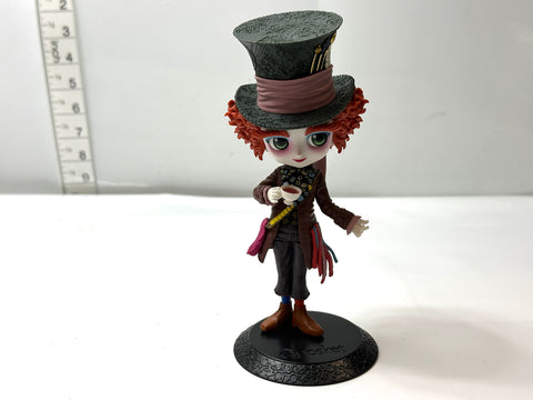 Banpresto Qposket Alice in Wonderland Mad Hatter Figure JAPAN