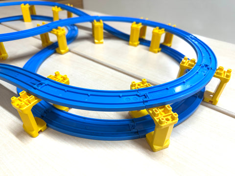 Tomica Plarail Layout Figure 8 Track Set Railway System Japanese Train Toy Japan