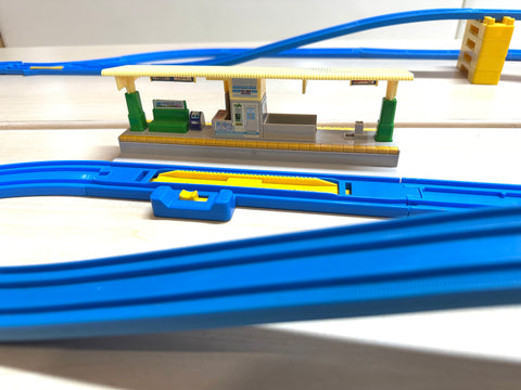 Tomica Plarail Layout Tunnel Overpass with Station Track Set Japanese Train Toy Japan