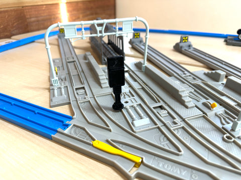 Tomica Plarail Layout Rail Yard Depot Track Set Vehicle Base Japanese Toy Japan