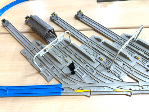 Tomica Plarail Layout Rail Yard Depot Track Set Vehicle Base Japanese Toy Japan