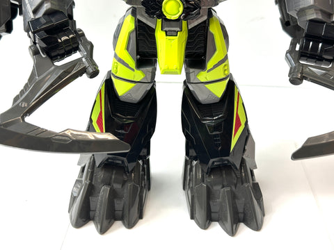 BANDAI Kamen Rider Zero-One DX Breaking Mammoth + Progrise Key Set