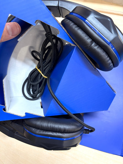 【PlayStationオフィシャルライセンス商品】PS4専用ヘッドセット『Gaming Headset (オーバーイヤータイプ) 』Designed for PlayStation4