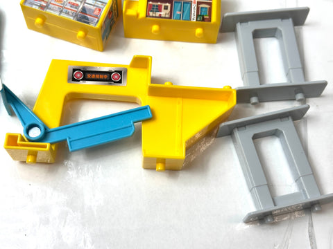 AKARA TOMY Tomica 2-Speed Control Action Highway Parts Lot Replacement