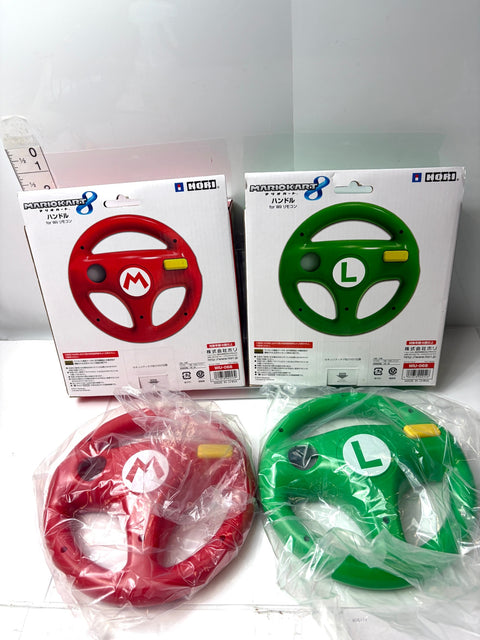 HORI Mario Kart 8 Racing Wheel Set Mario & Luigi Wii U Wii Remote Attachment