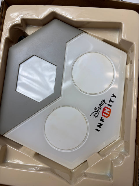WiiU ディズニーインフィニティ 3.0 スター・ウォーズ/共和国の終焉 スターター・パック - Wii U
