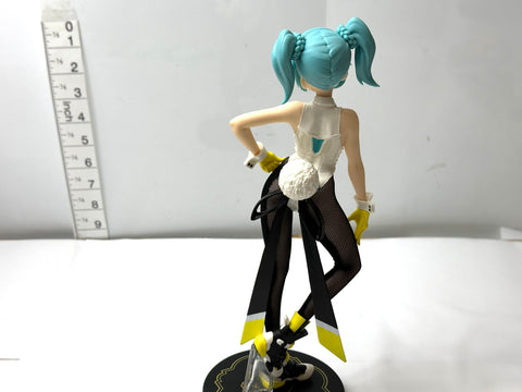 Hatsune Miku BiCute Bunnies Figure Street Ver. Fishnet Tights JAPAN