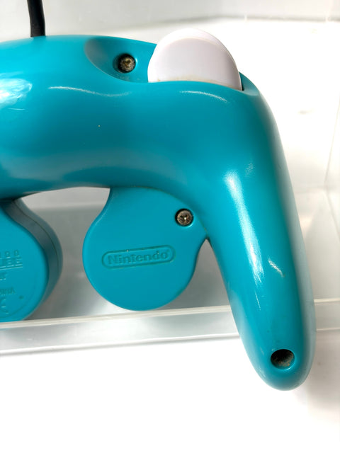 Nintendo GameCube Controller DOL-003 Emerald Blue Damage on Stick JPNNintendo GameCube Controller DOL-003 Emerald Blue Damage on Stick JPN