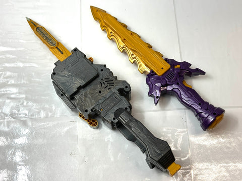 現状品 仮面ライダーセイバー DX闇黒剣月闇＆邪剣カリバードライバー ワンダーライドブック まとめセット バンダイ 11/4
