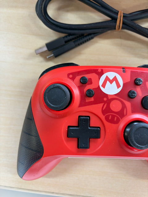 【任天堂ライセンス商品】ワイヤレスホリパッド for Nintendo Switch(スーパーマリオ)【Nintendo Switch対応】