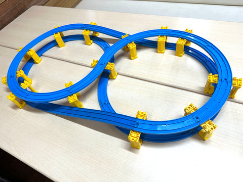 Tomica Plarail Layout Figure 8 Track Set Railway System Japanese Train Toy Japan