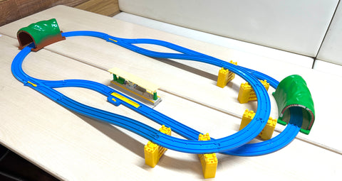 Tomica Plarail Layout Tunnel Overpass with Station Track Set Japanese Train Toy Japan