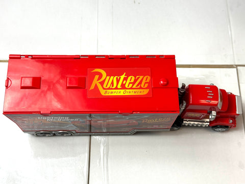 TAKARA TOMY Tomica Disney Pixar Cars Mack Maintenance Trailer Playset