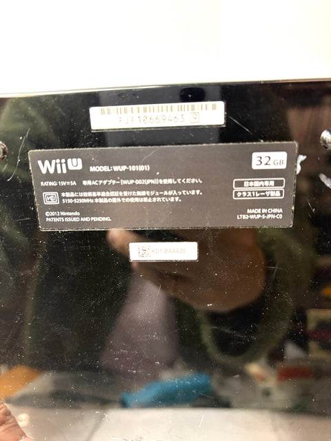 Nintendo Wii U Console System 32GB Black Premium Set WUP-101 GamePad Only Works　NTSC-JNTSC-J