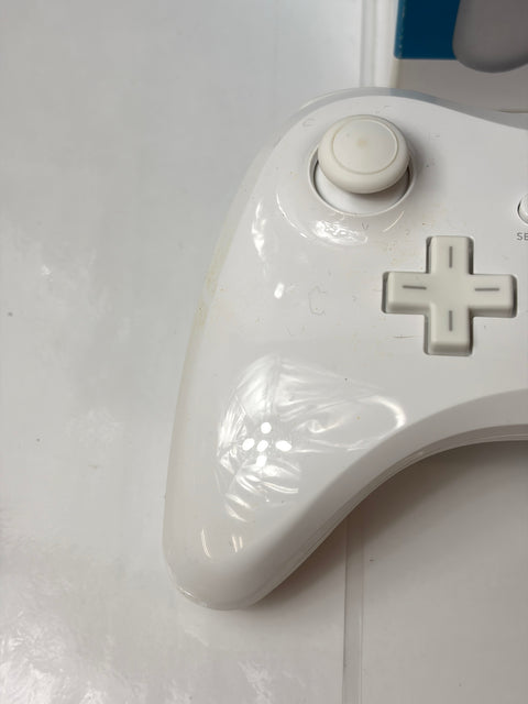Nintendo Wii U Pro Controller White WUP-005 Official Boxed CIB