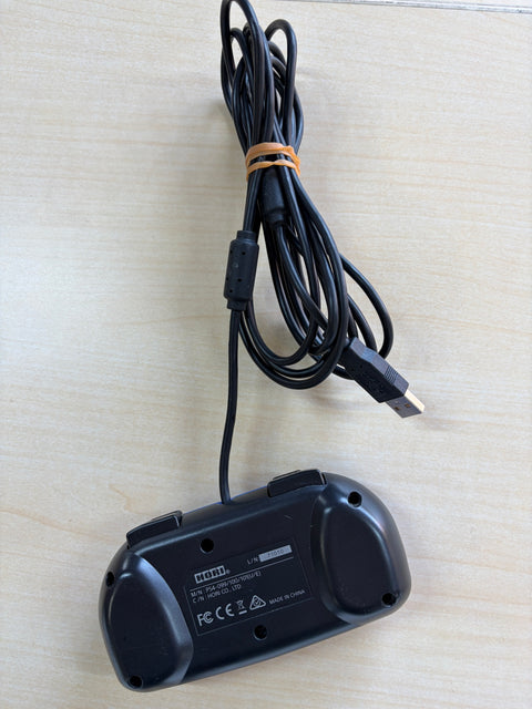 【SONYライセンス商品】ワイヤードコントローラーライト for PS4 ブルー【PS4対応】