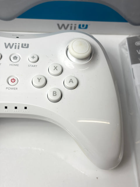 Nintendo Wii U Pro Controller White WUP-005 Official Boxed CIB
